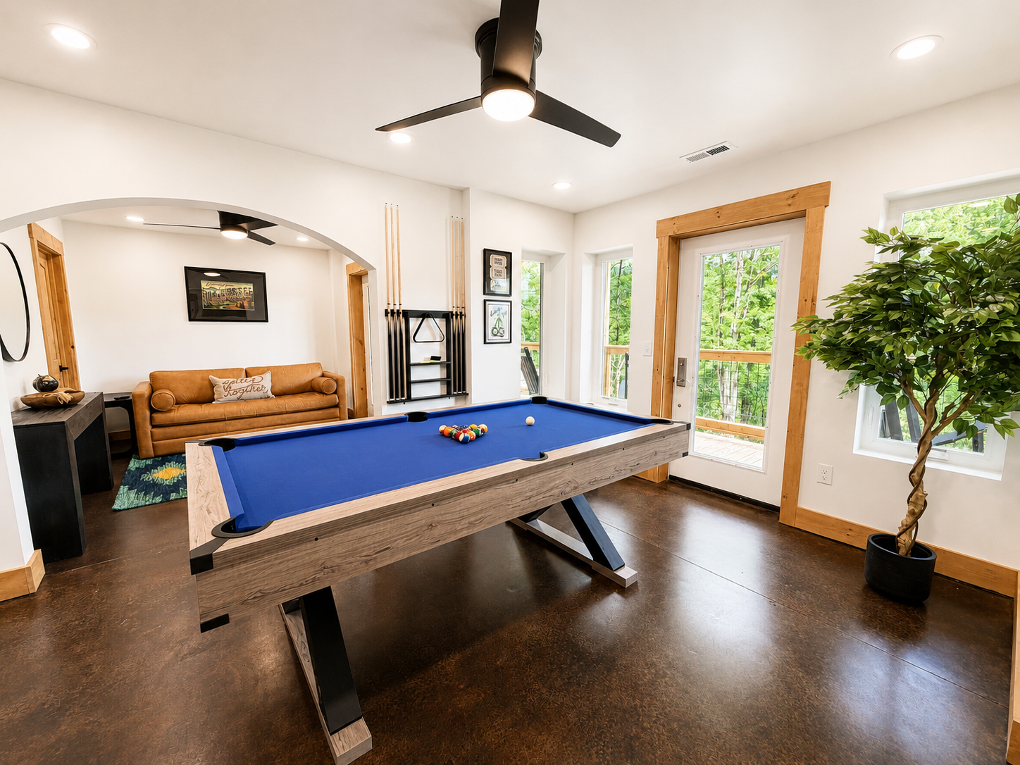 The Smoky Reserve — Game Room