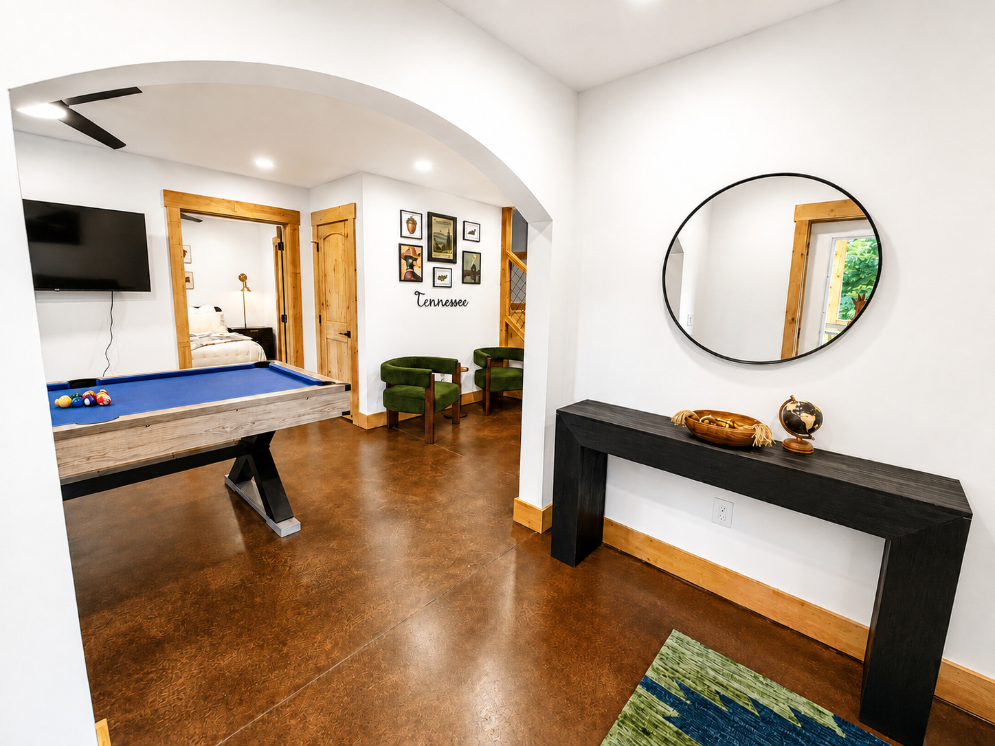 The Smoky Reserve — Downstairs Lounge