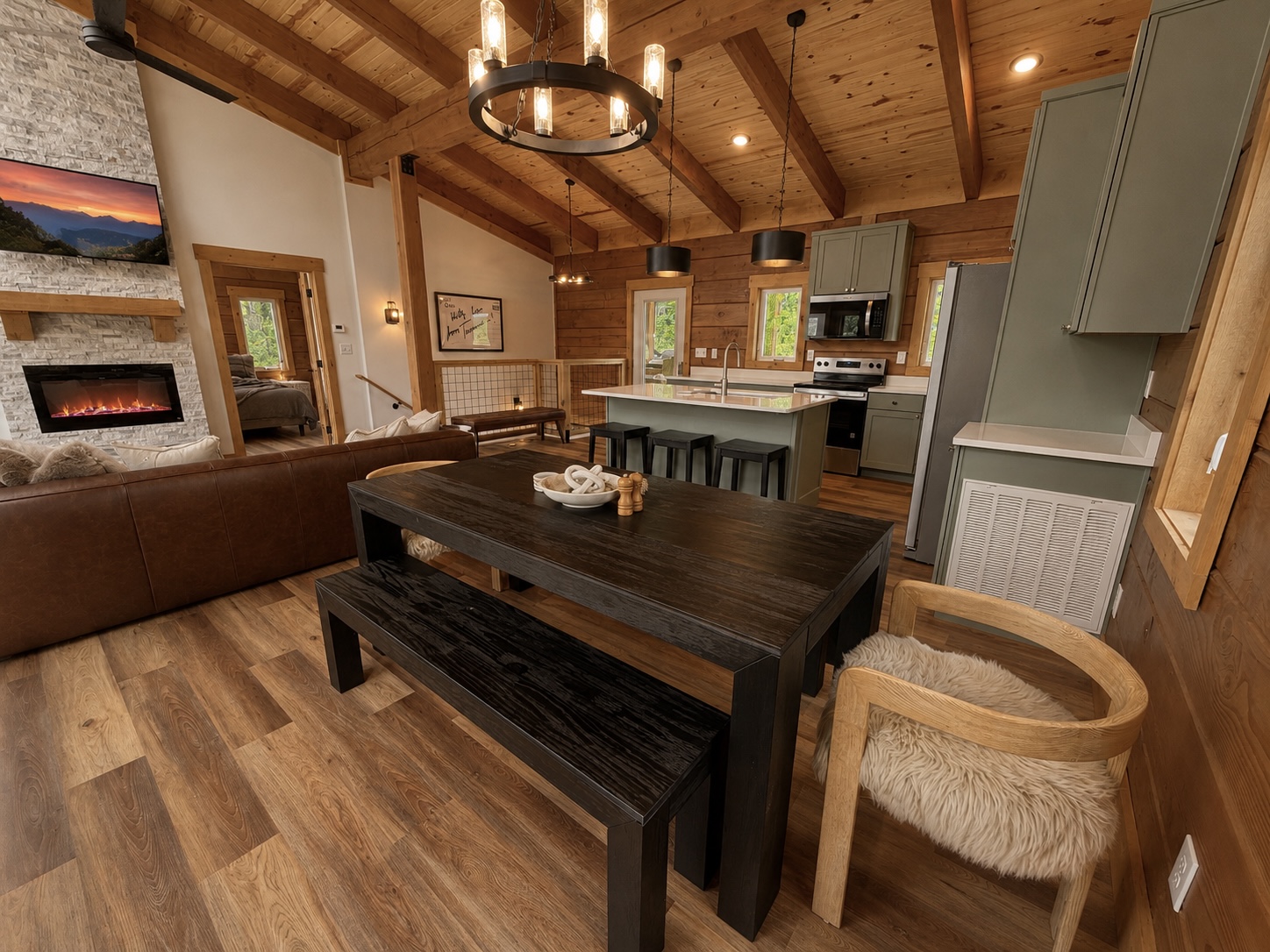 The Smoky Reserve — Dining Area